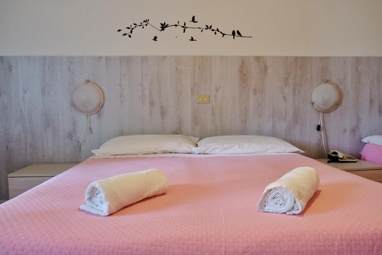 Hotel Dolomiti Levico Terme Luaran gambar