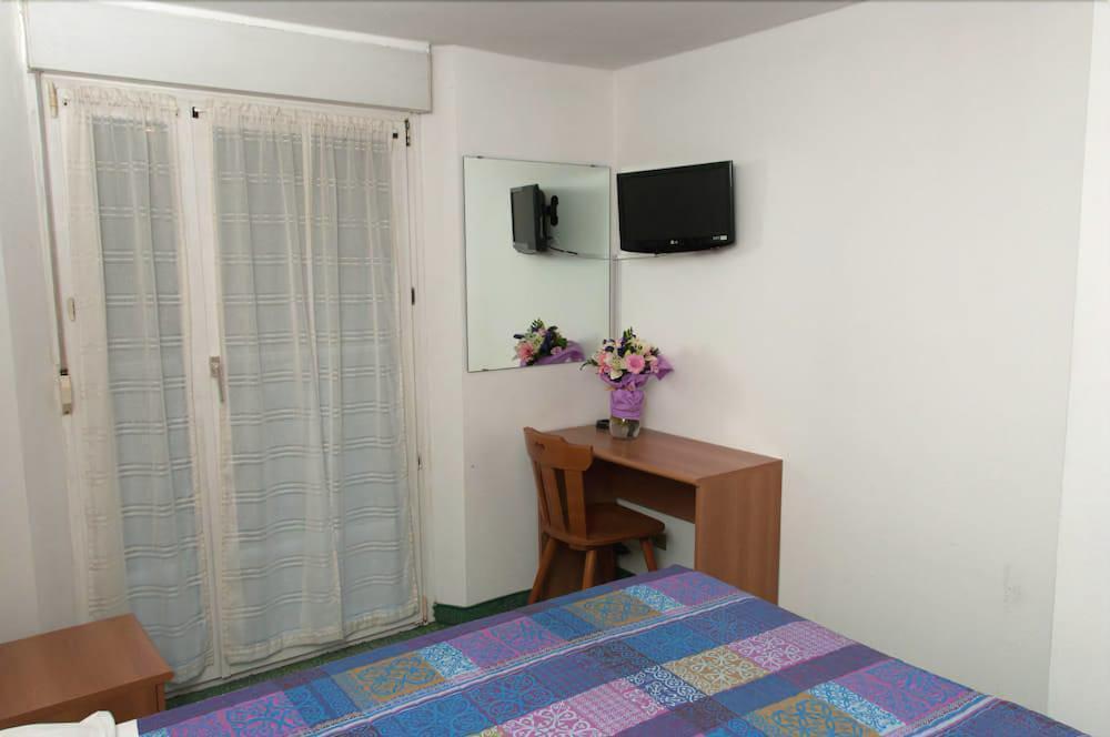 Hotel Dolomiti Levico Terme Luaran gambar