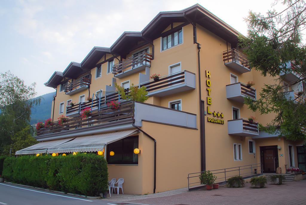 Hotel Dolomiti Levico Terme Luaran gambar